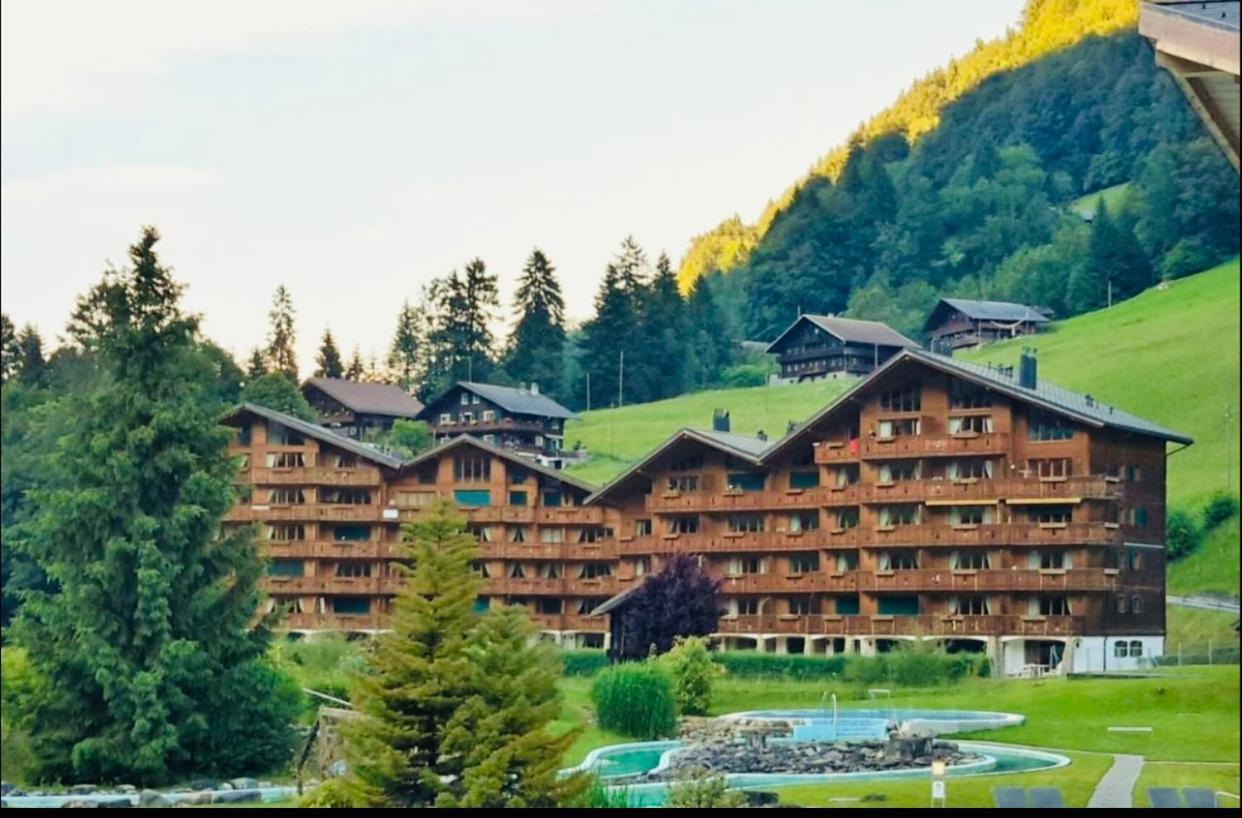 Studio , Val-D'Illiez Exteriör bild